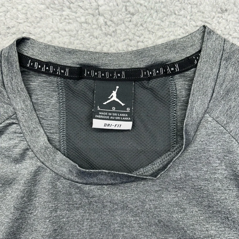 Nike Air Jordan AO9217-060 Shirt Mens Large Grey Dri-Fit Alpha Compression‎ Top